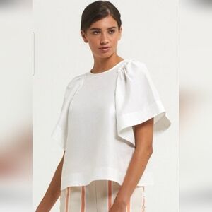 MARIE OLIVER Willa Poplin Bell Sleeve Top Blouse In White. Size Medium